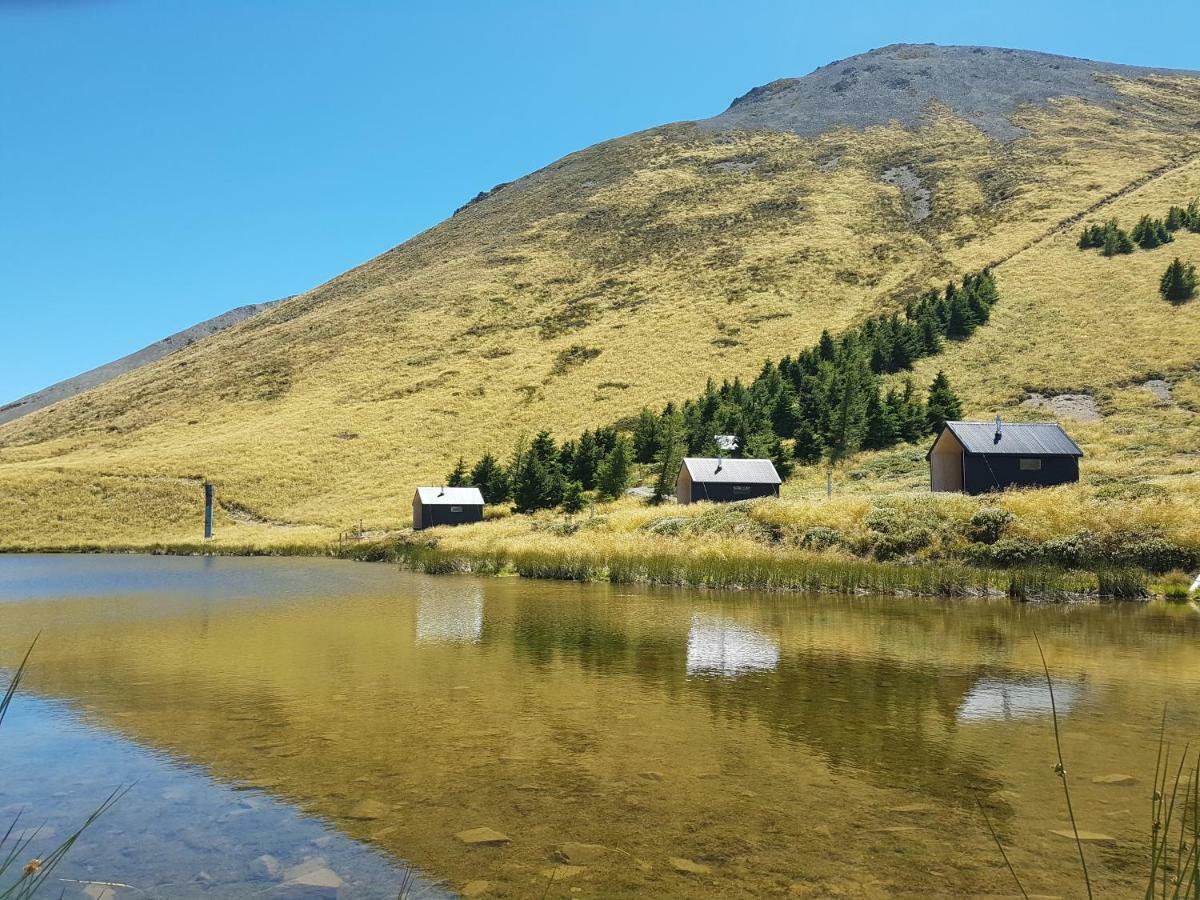 Lake Stella Mountain Huts Hotel Mt Lyford ภายนอก รูปภาพ